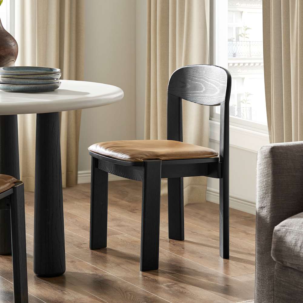 Anya-Leather-Dining-Chair-Caramel-Black-Square-Set_3_-1761645968