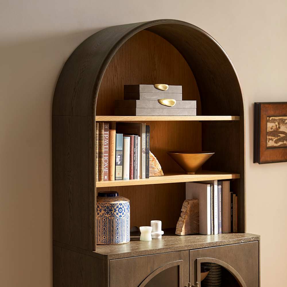 Arcadia-Small-Hutch-Caramel-Oak-Square-Set_1-1747032524