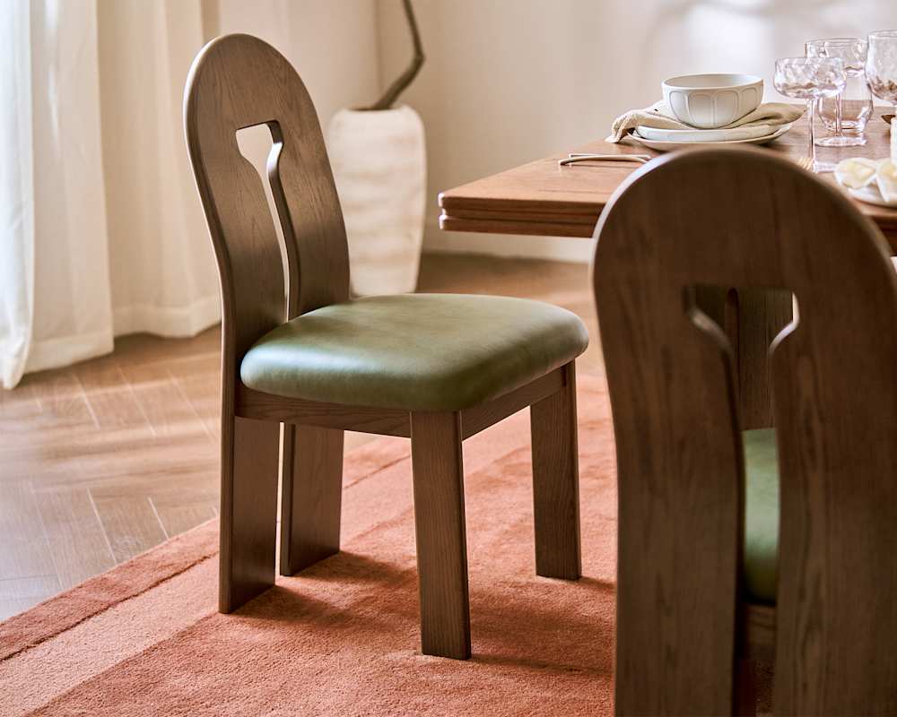 Avan-Dining-Chair-Lugano-Moss-Set_1