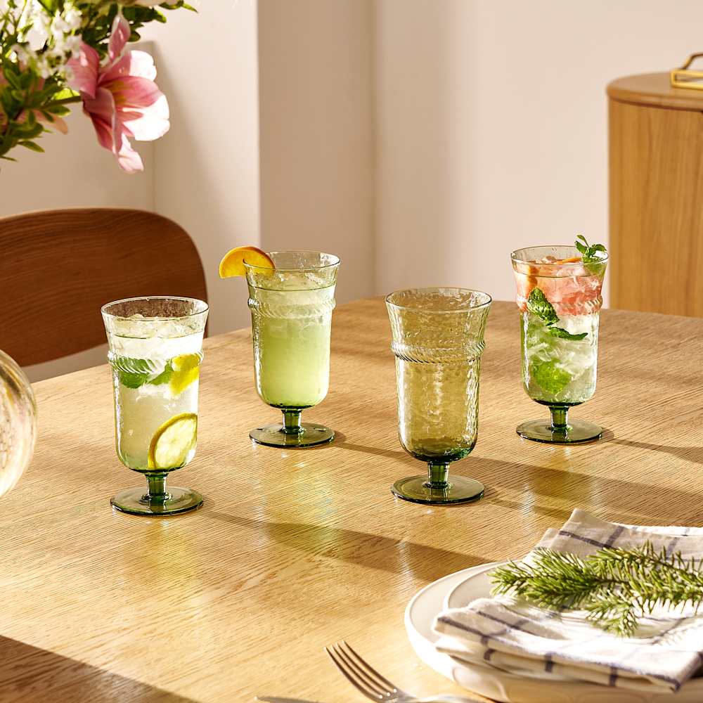 Verdant-All-Purpose-Wine-Glasses-Set-Of-4-Square-Set_1-1748421591